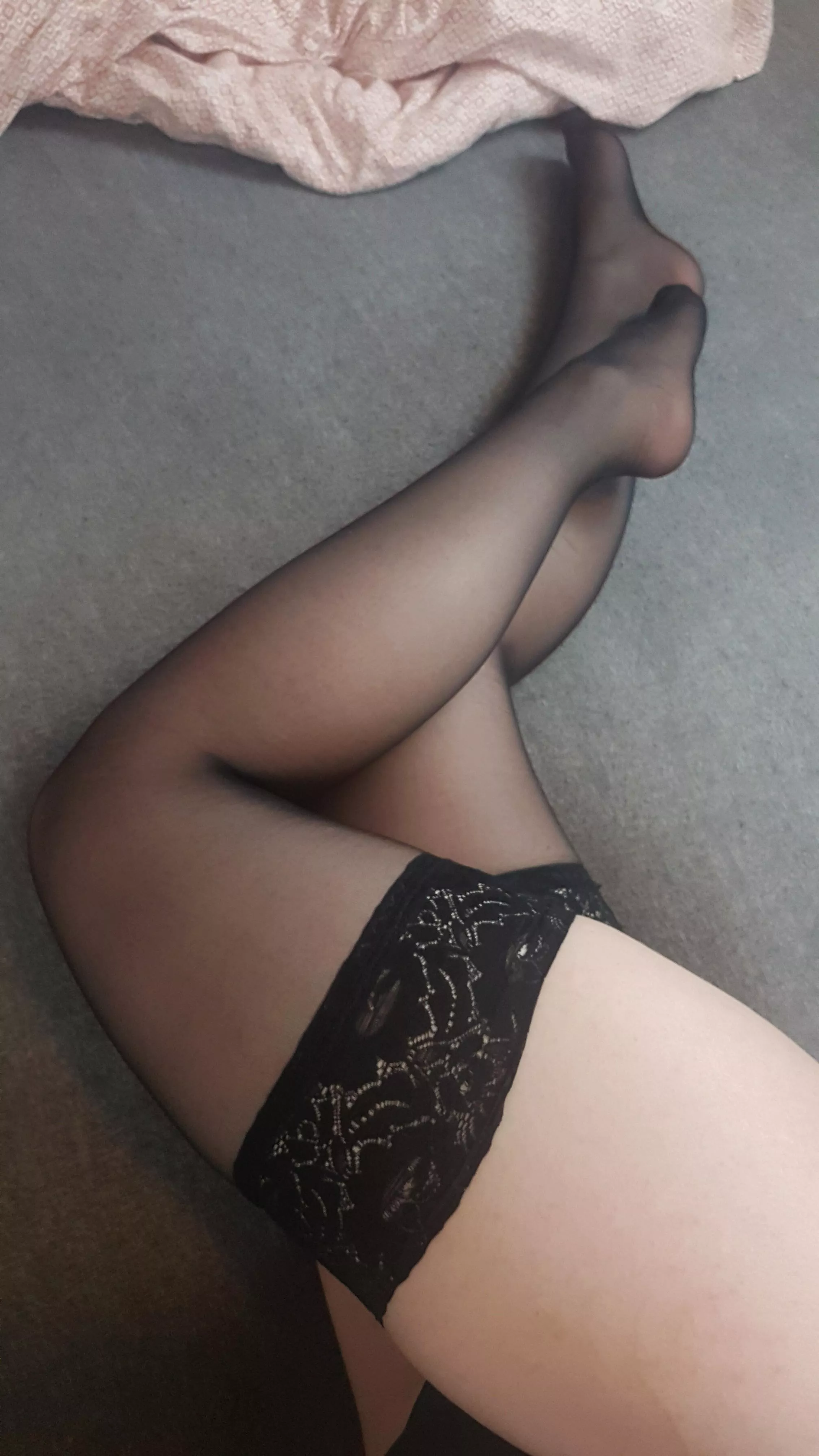 i hope you like the whole package 🖤