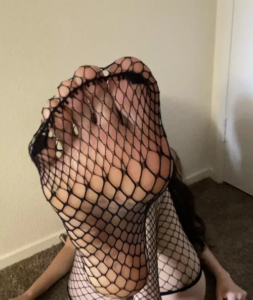 I invite you to see my page. Everything you ask me for, I'll give it to you.