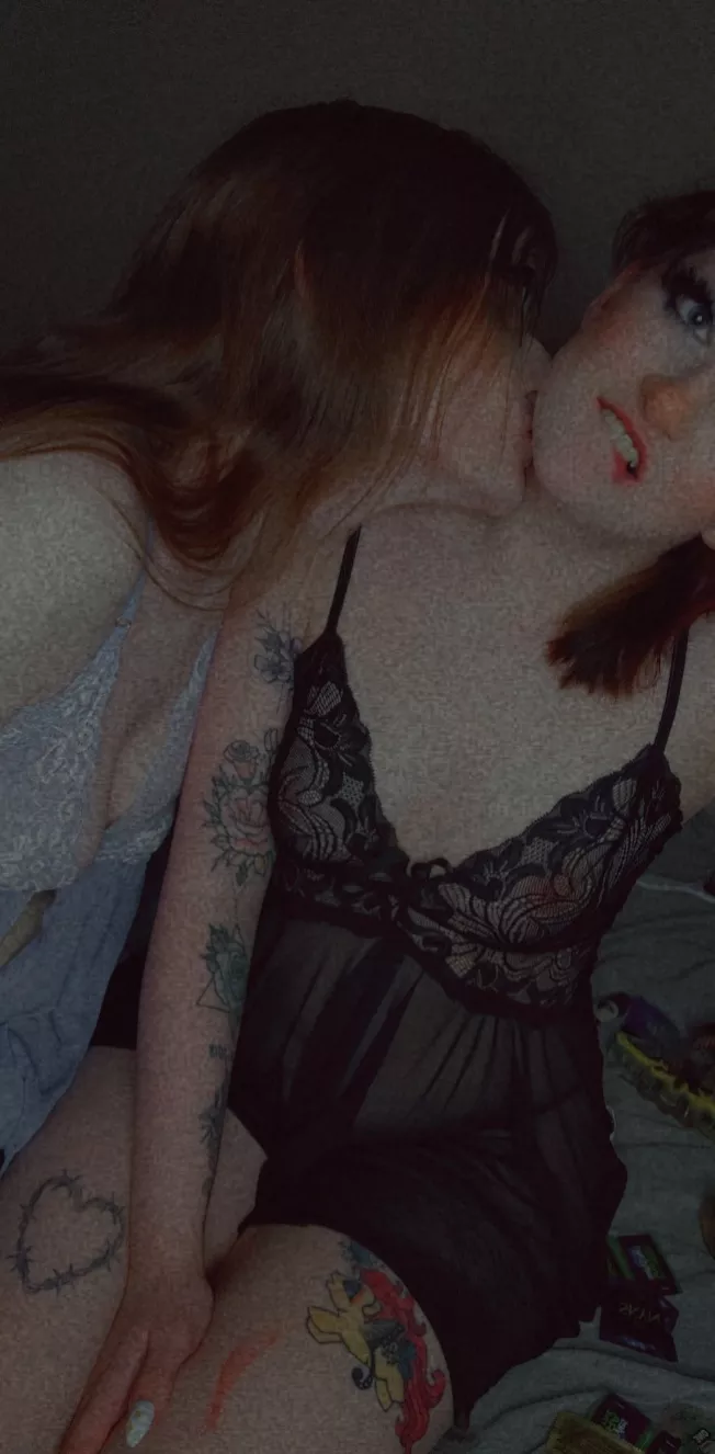 I just adore my neck kisses from my girlfriend I just adore my neck kisses from my girlfriend