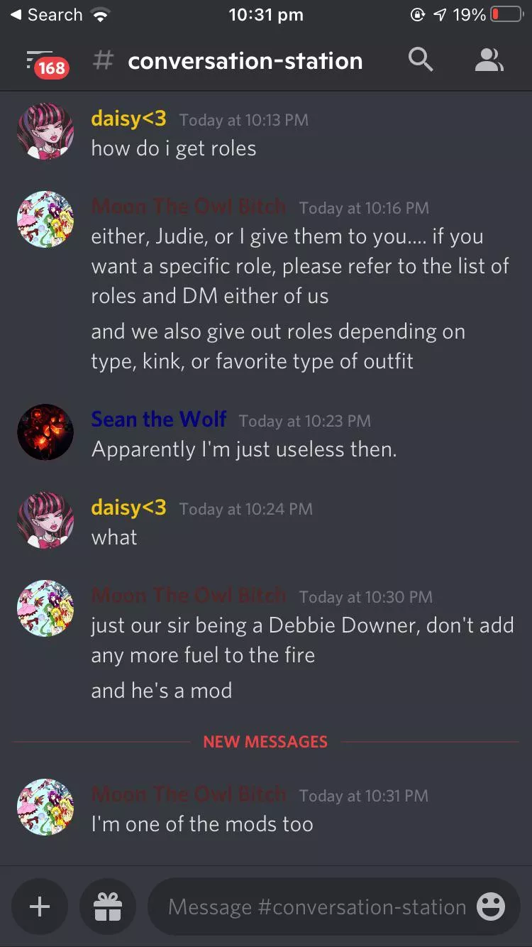 I just joined a harem on discord. Is this a red flag? I’m trying to be careful