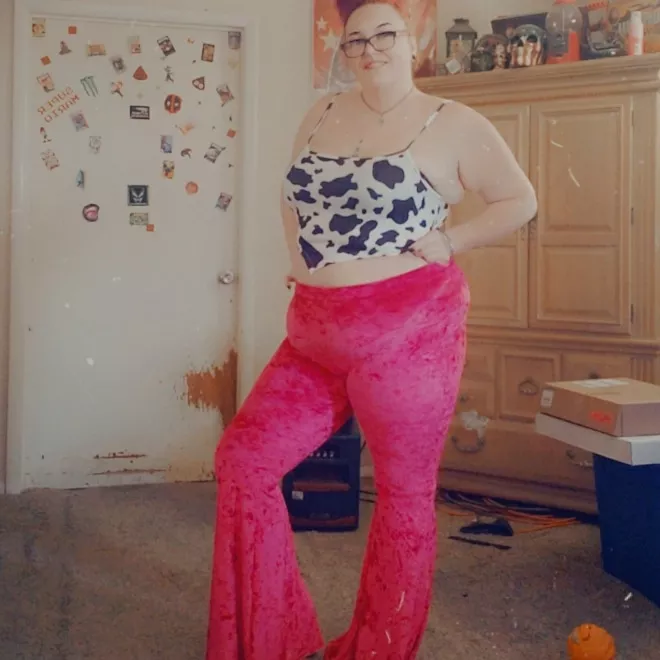 I just love these pants and need to share them lol