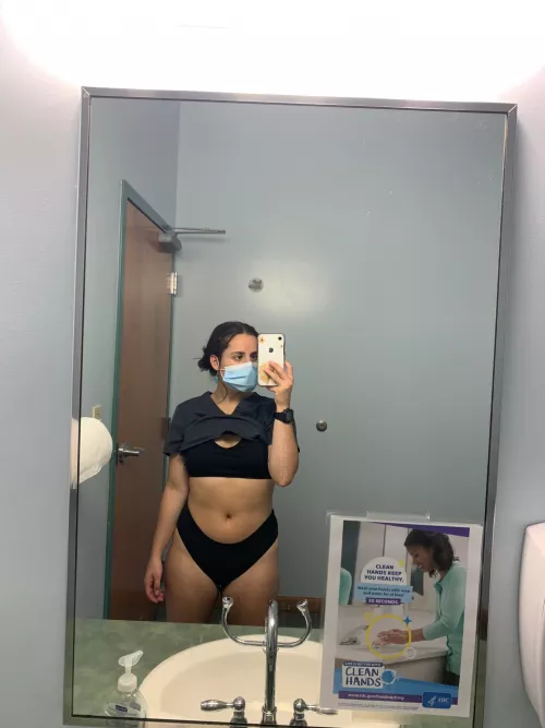 i just wanna be touched at work