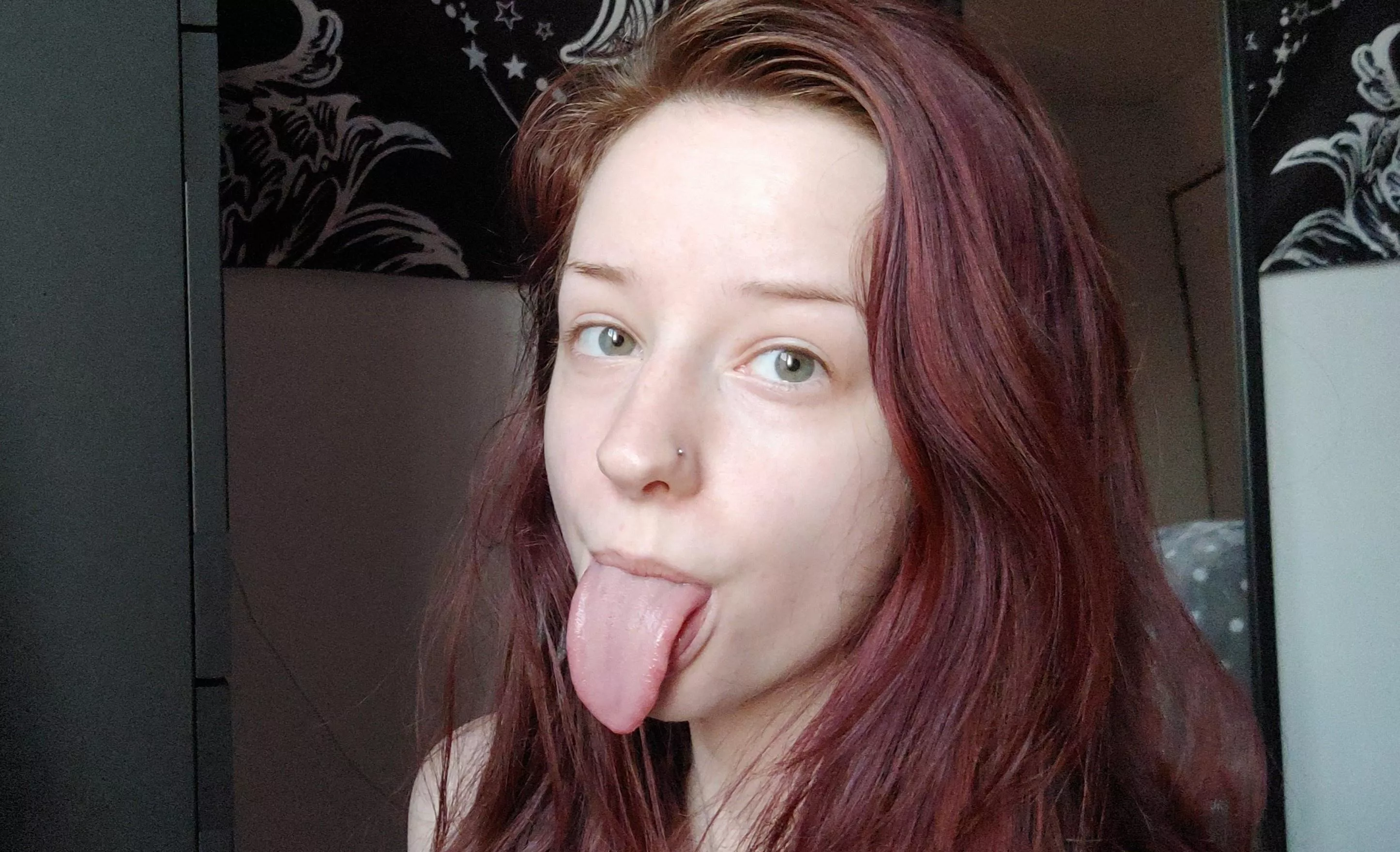 I just woke up 🥰I need to wash my hair but I still wanted to share