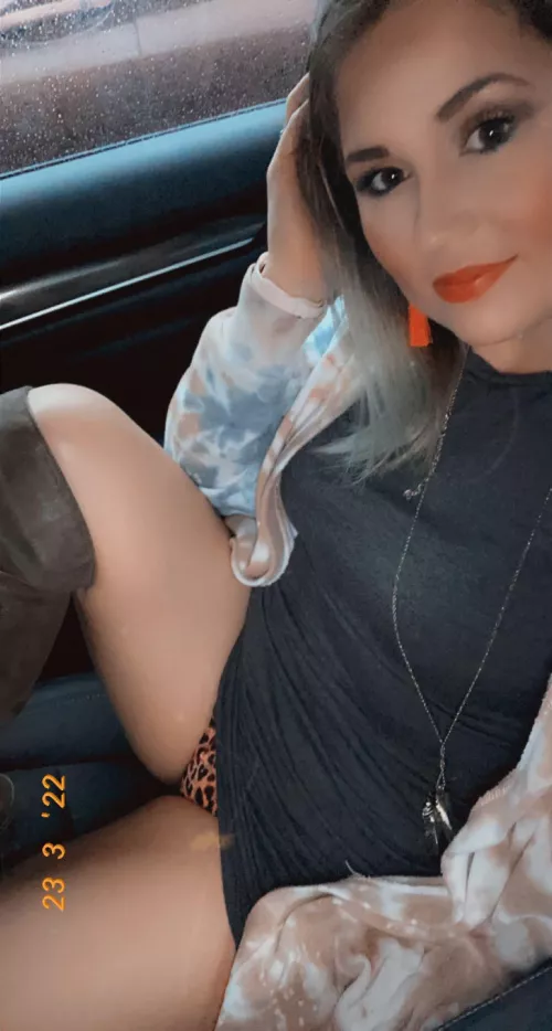 I know I’m a handful, but that’s what you got two hands for…