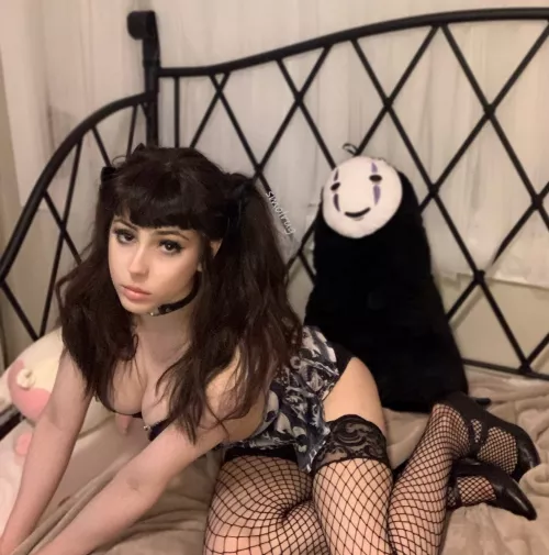 I like my pigtails pulled :)) who wants to?? 18f