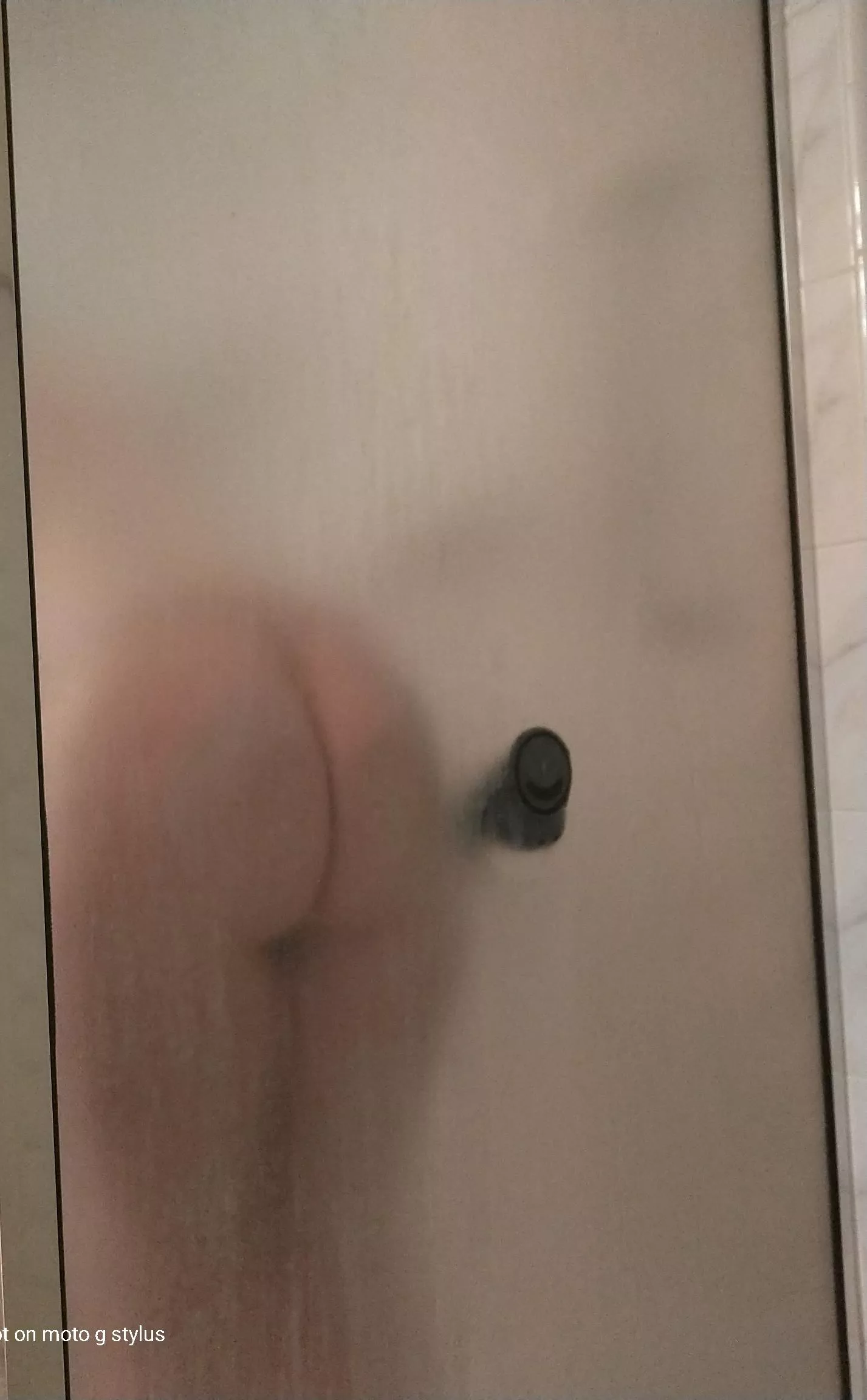 I like taking friends with me in the shower....are you one of them 🥵😘😘💋😍