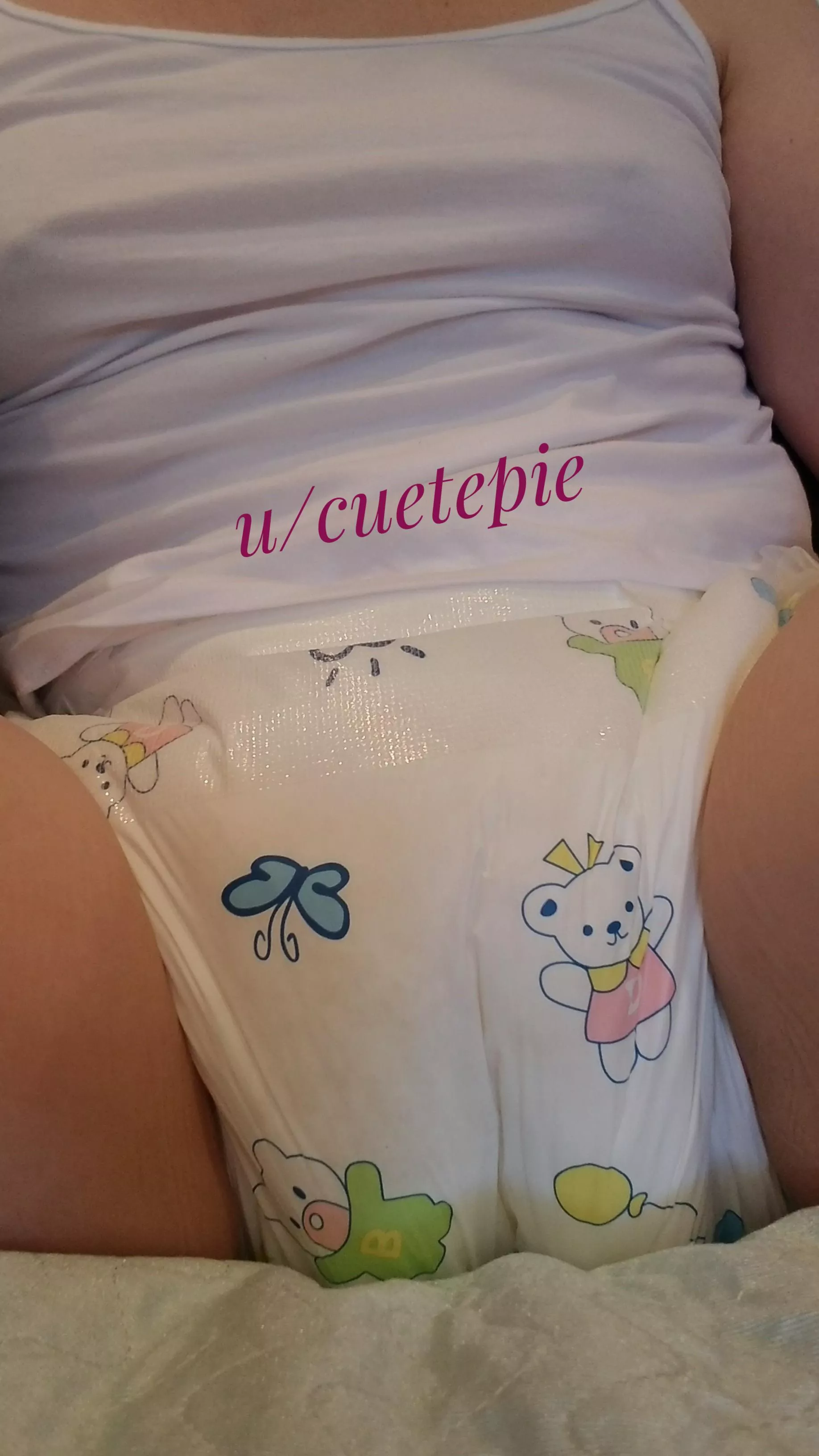 I lost all my upvotes cos some jerk stole my picture! 😪 There is only ONE cuetepie.. don't fall for imitations!