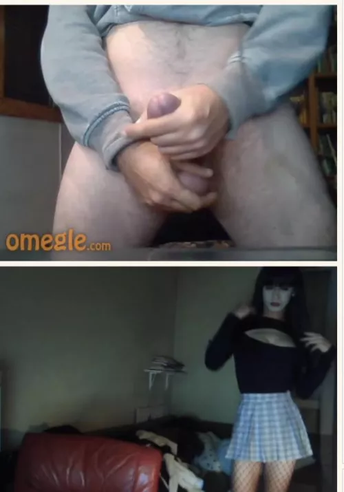 I love being a sexy asian sissyboi 🤫