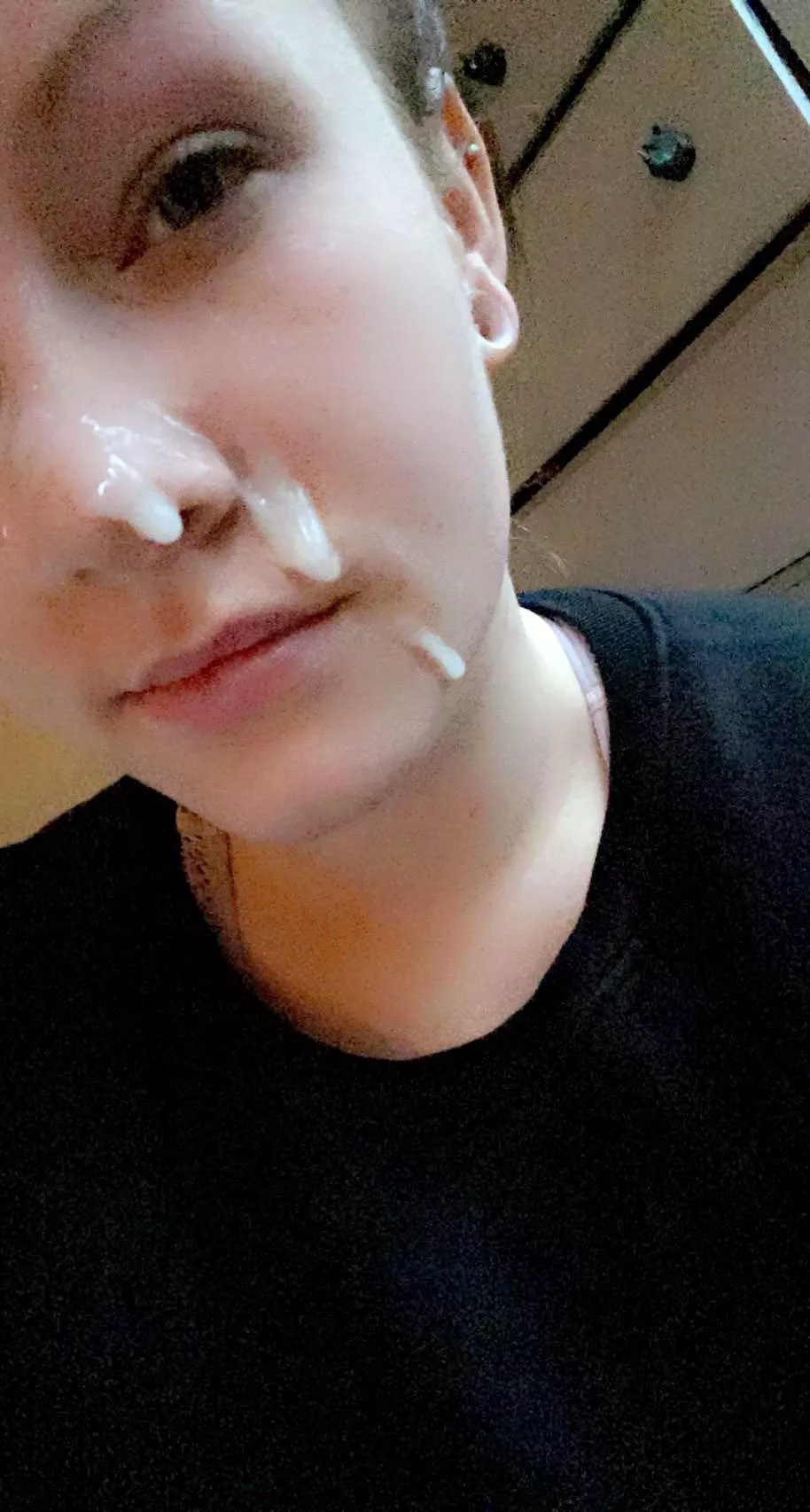 I love cum on me 💦💦