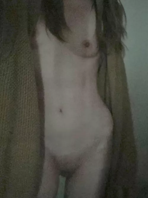 I love my aa cups, and the men I’ve fucked have too :) 26 90lbs