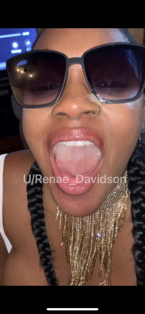 I love the aftertaste of Daddy’s sperm 🙈