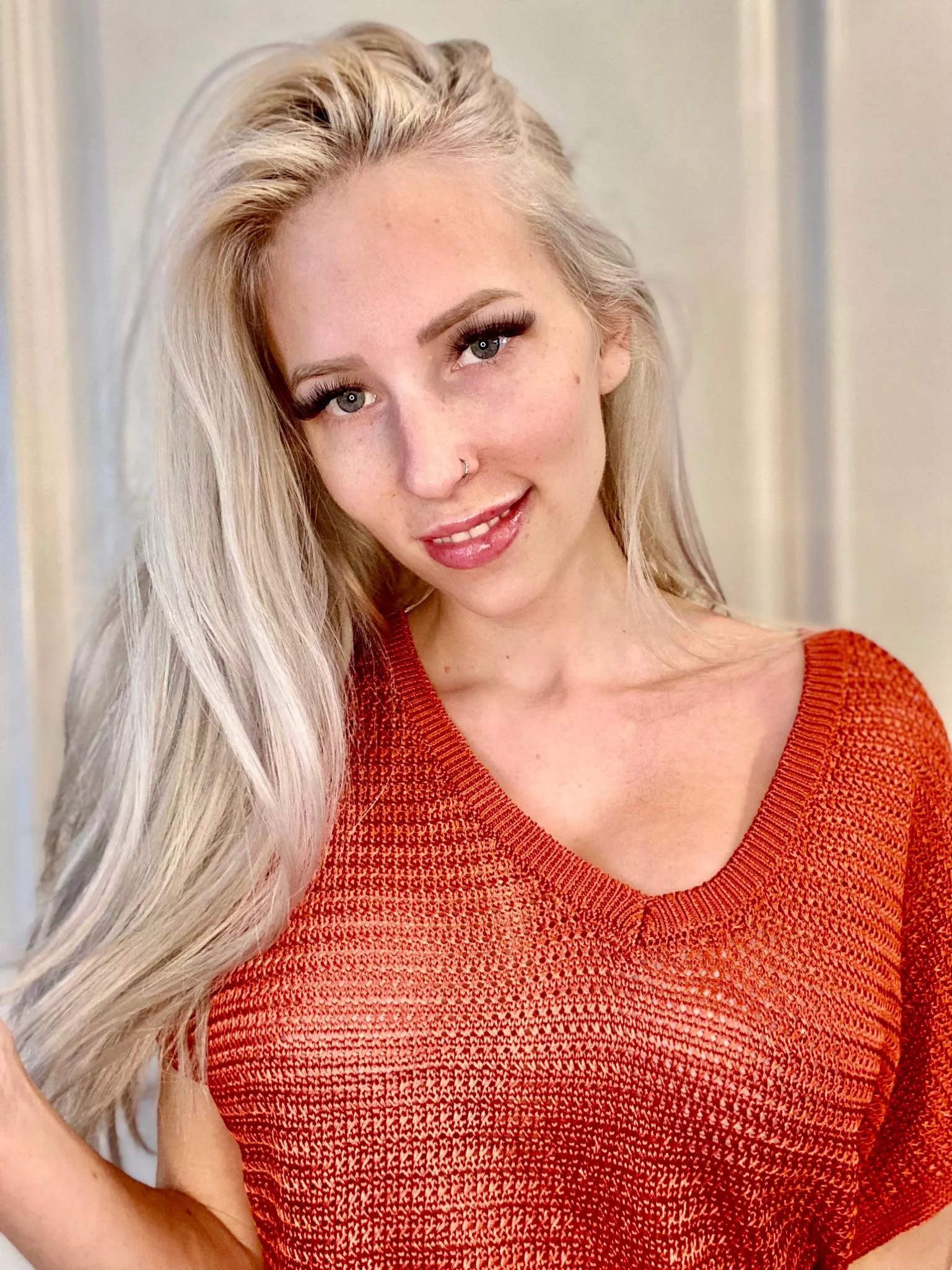 I love the looks I get when I wear this top…😈💋