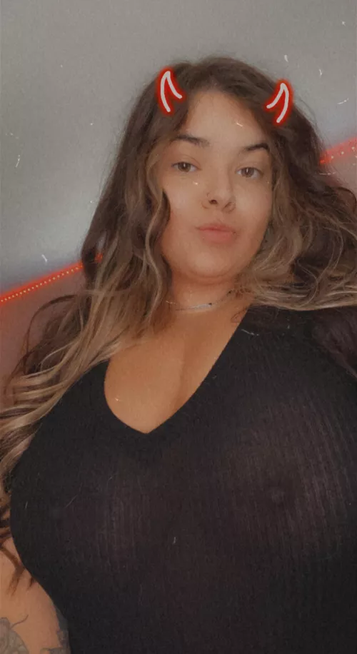 I love wearing see through shirts to see how many men I can get hard in public 😈