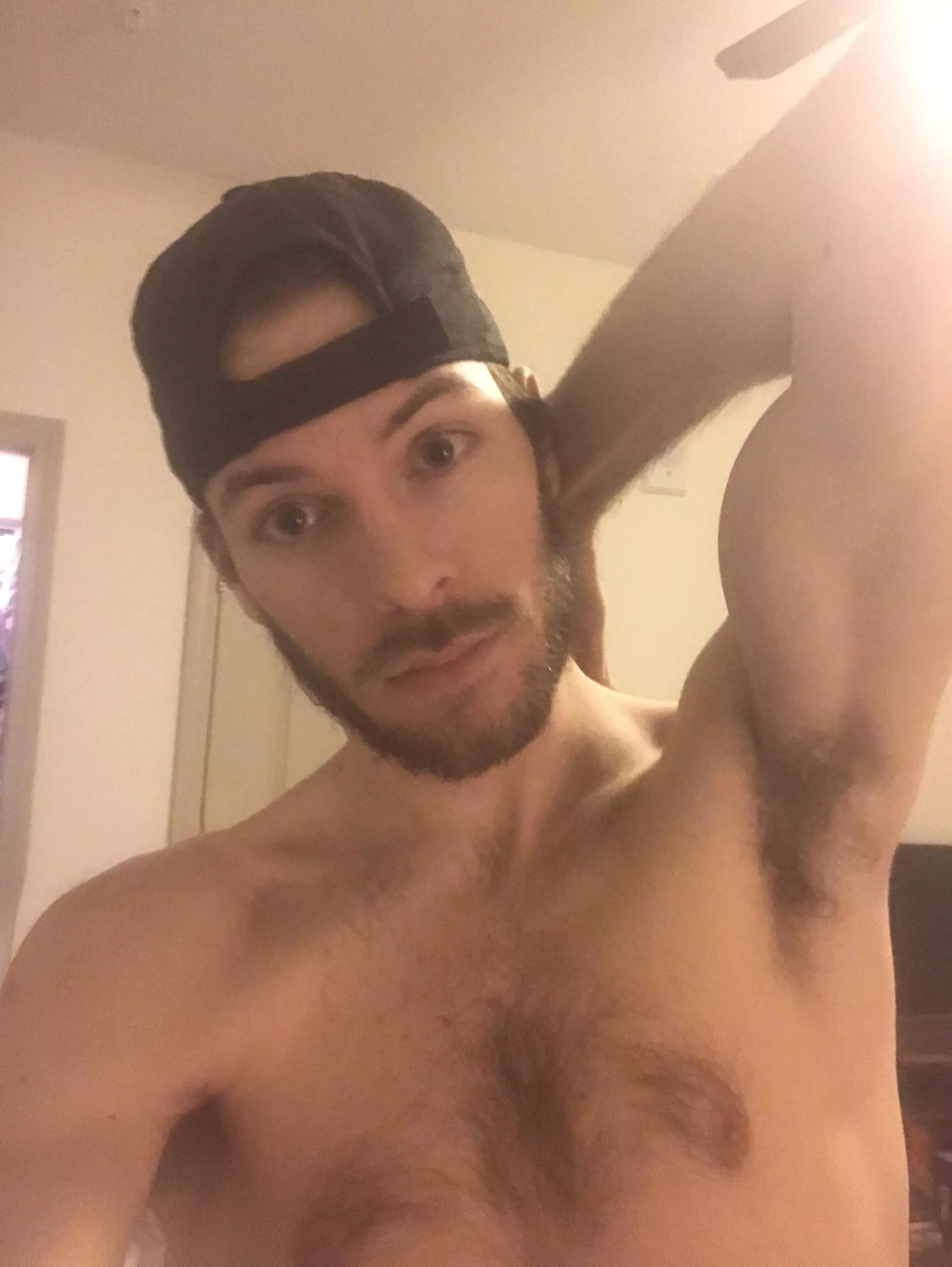 I may not be the smartest, coolest, or hottest, but I’m for sure the sleepiest 😴🥱