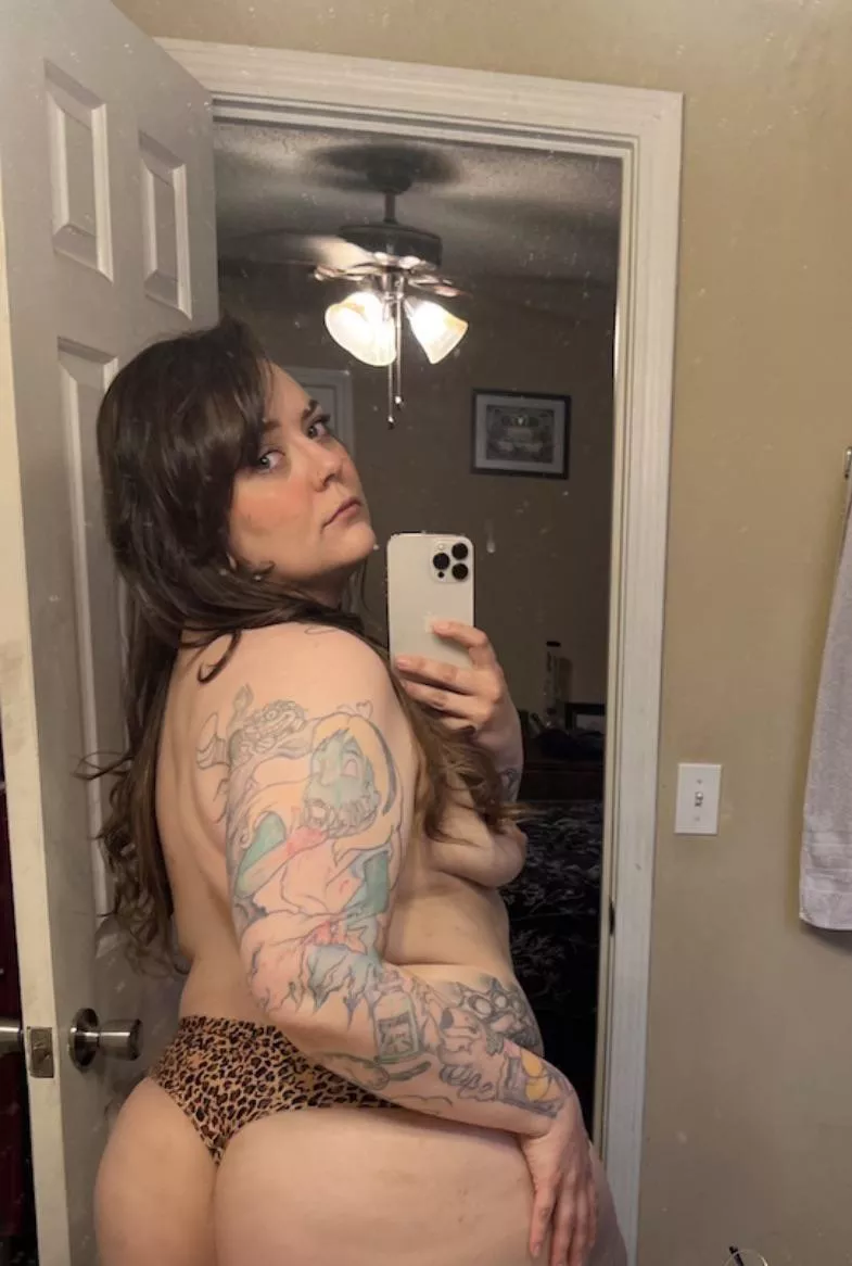 I might be as dirty as my mirror 😈