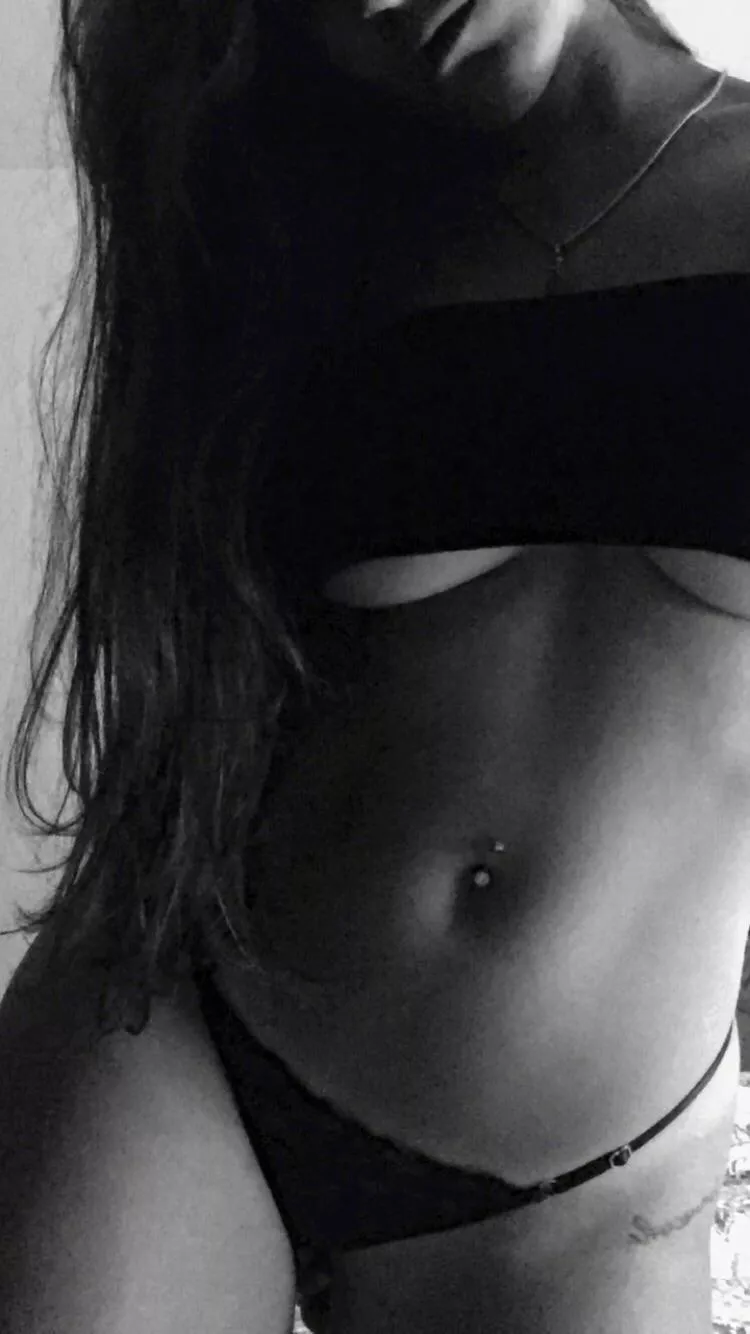 I need a new slave to humiliate right now, who offers?💦💦🔥[domme]