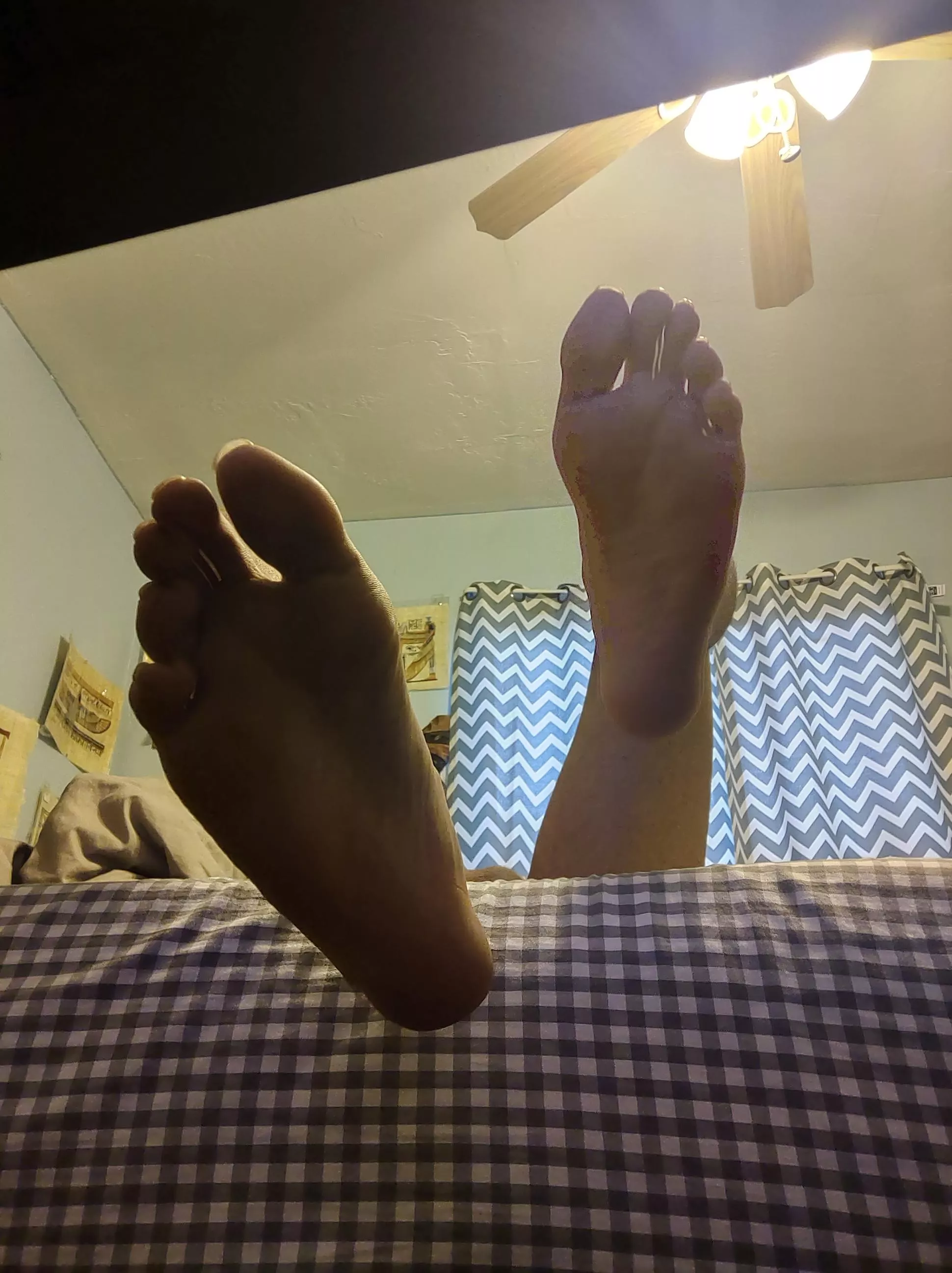 I need a Pedi STAT! 🤢😒