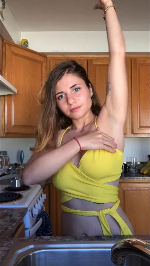 I need to remember where I put this top lol 🤗🧡