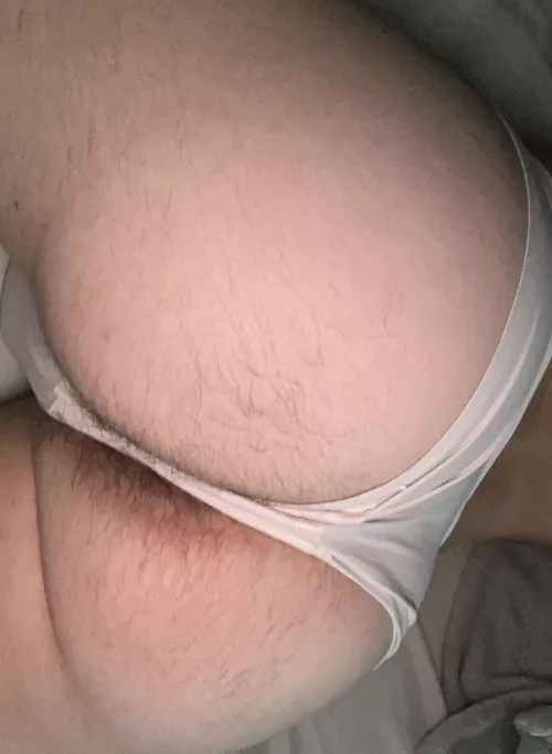 i need volunteers to fuck the shit out of me, dm’s are open