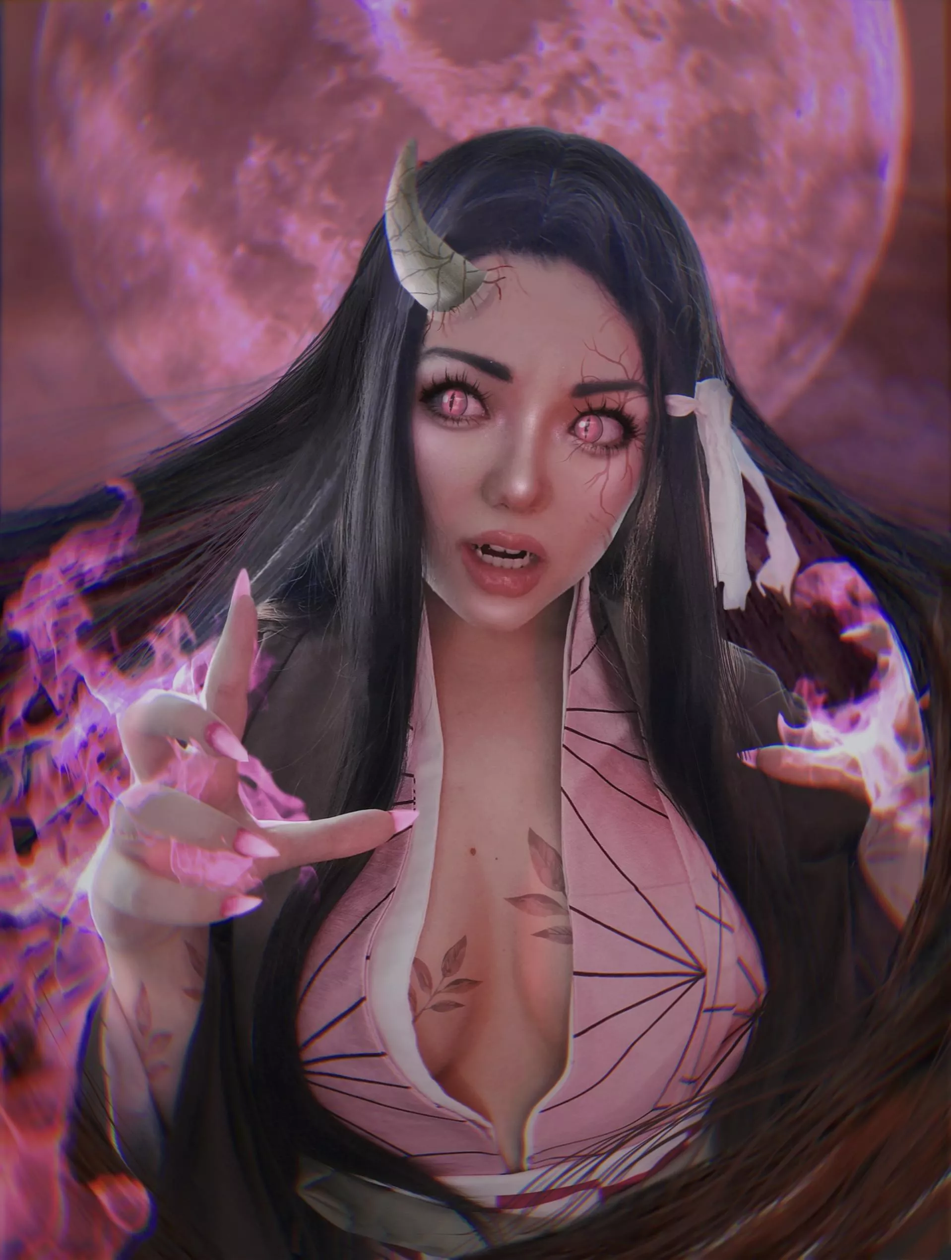 I present you my Nezuko cosplay ! What do you think ? credit : nashinarusecosplay