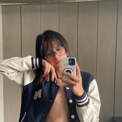 I skipped class today just to get laid. Punish me daddy.