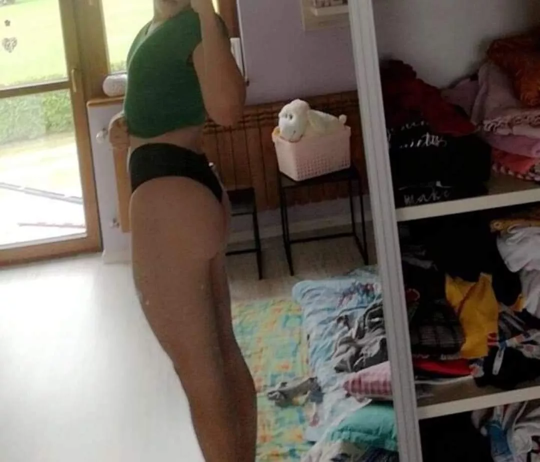 I think I was a normal boy. 2 yo I have stared watching sissyhypno. Now my brain is dead, I want to become a perfect slut. I still tryin to end this, but its getting worse n worse. I have a gf and dont know what to do...