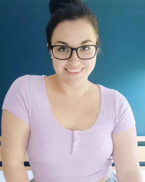 I think the air-conditioning was a little too cold, would you help warm me up? 🥰