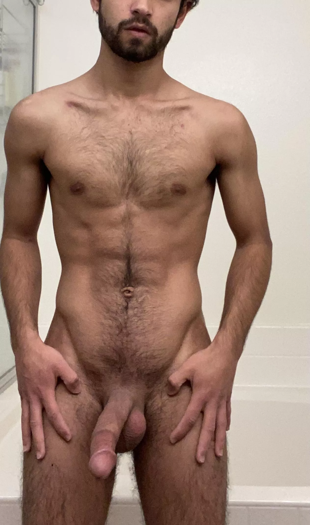 I thought my beard looked good here 😌