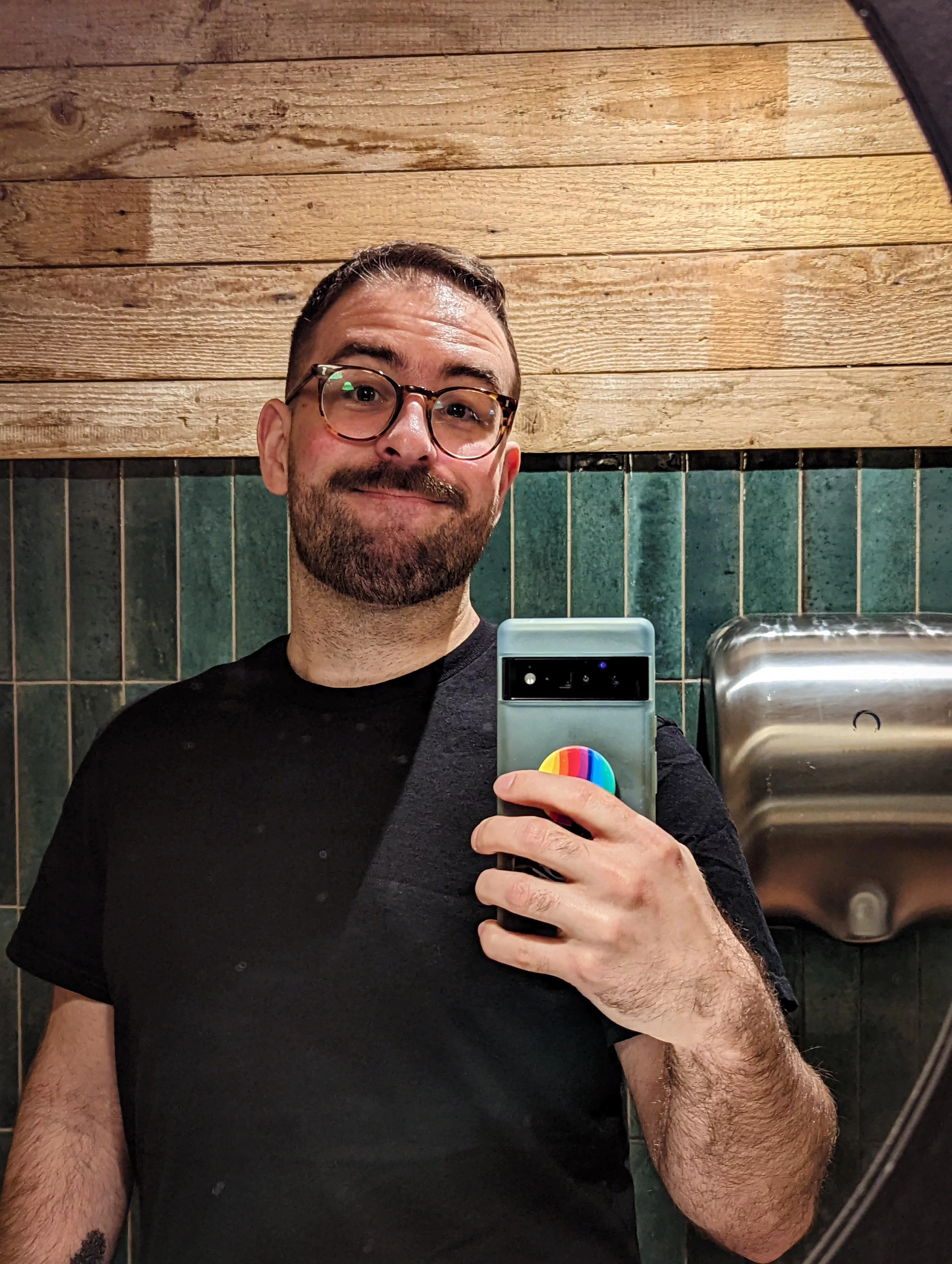 I trimmed my beard but kept my moustache, and I'm a bit insecure about it. Whaddaya think?