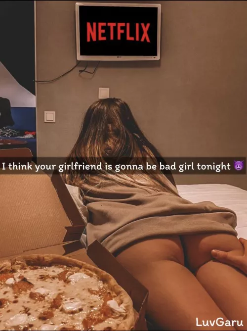 I wanna be bag girl this night 🌙🤤