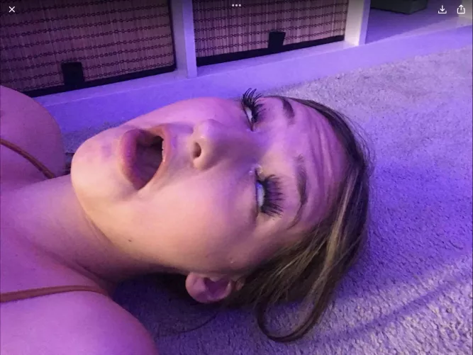 I wanna be your slave ill jerk to a pic as long as you want and you can tell me when to cum and completely control me 😈