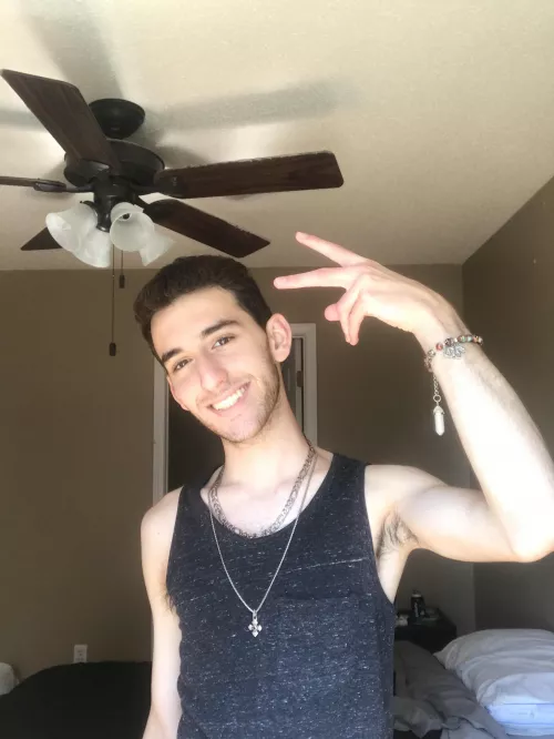 I wanna feel human again🎶