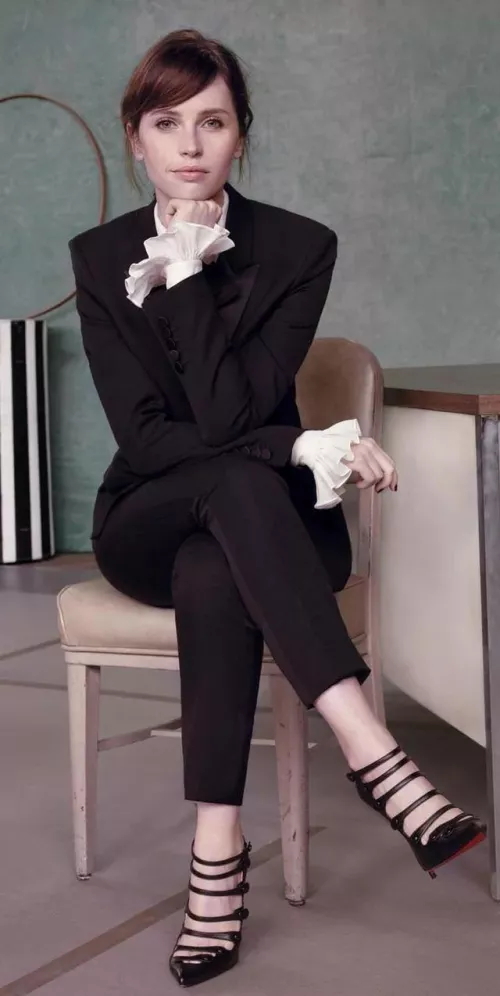 I wanna make Felicity Jones my personal fuckpet, screwing her brains out every day.