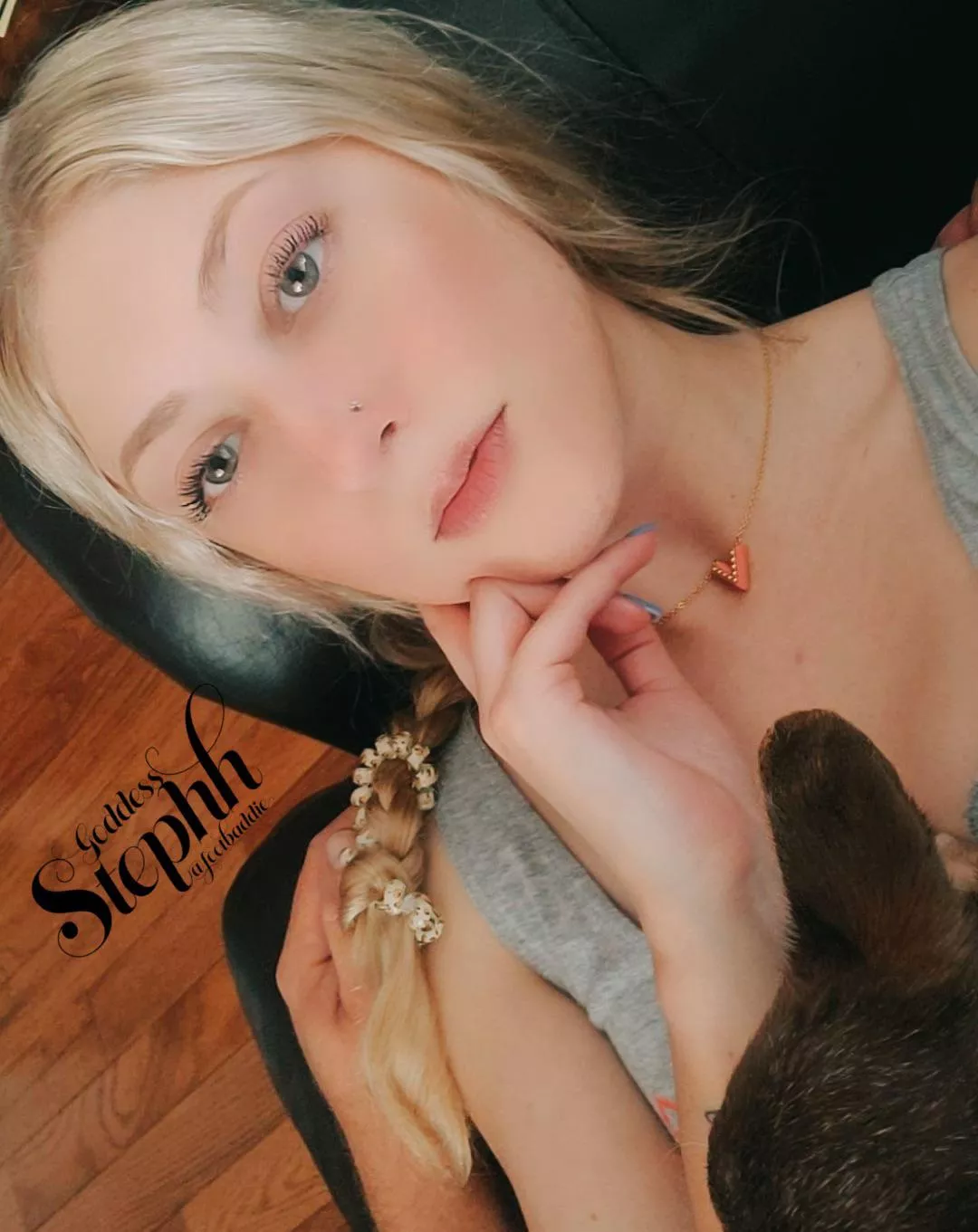 I want a cuck that I can talk to about the guy I’ve wanting to fuxk. Like, listen to Me brag about someone other than you. Sounds hot [domme]