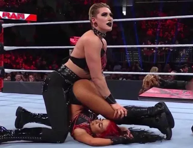 I want to be dominated by Rhea Ripley