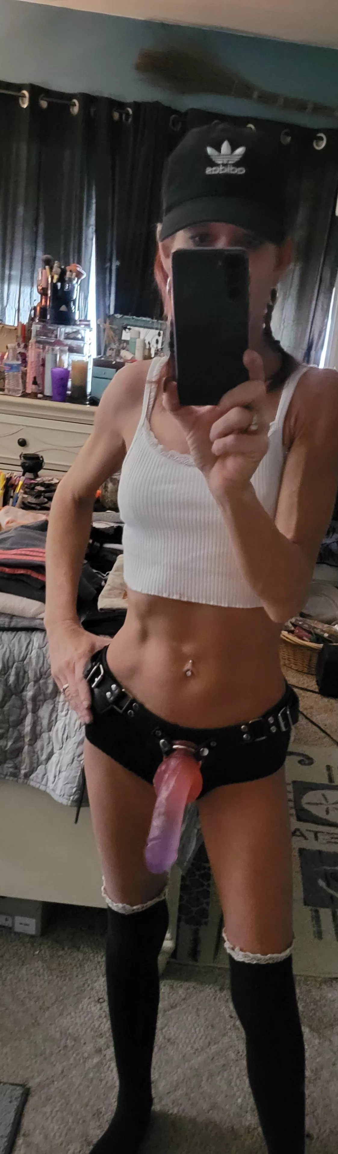 I want to be using her today on a nice sweet ass. any volunteers?