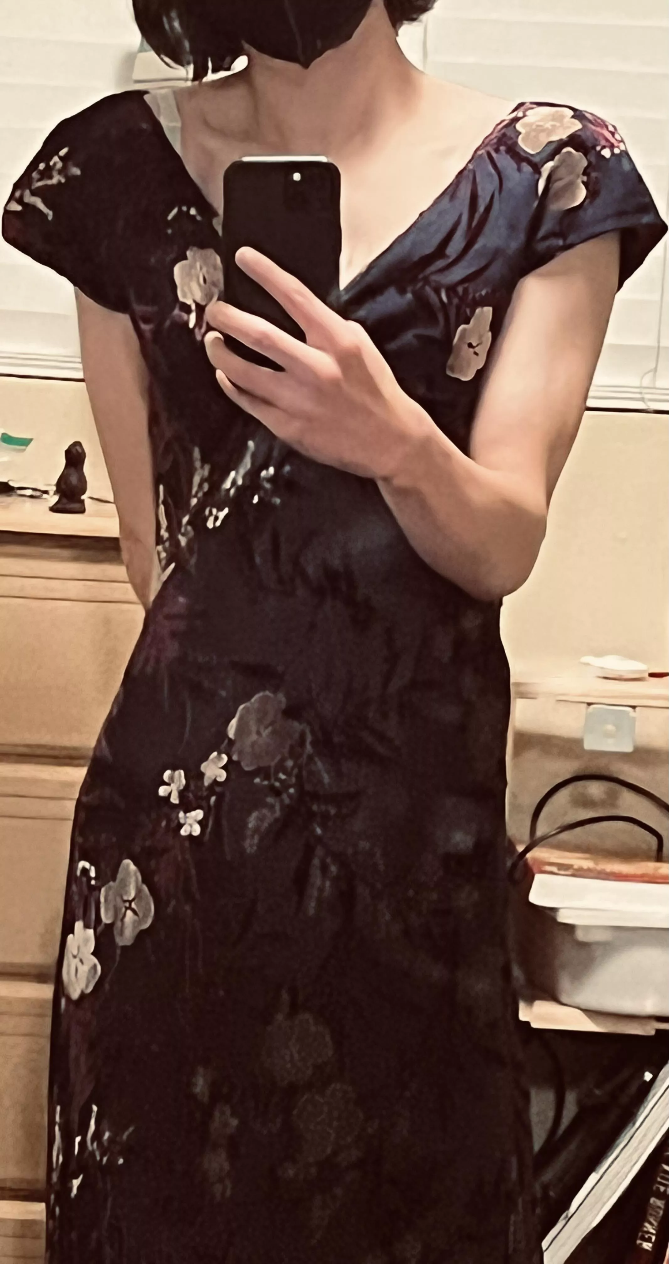 I wanted to try something more formal tonight! How do I look?