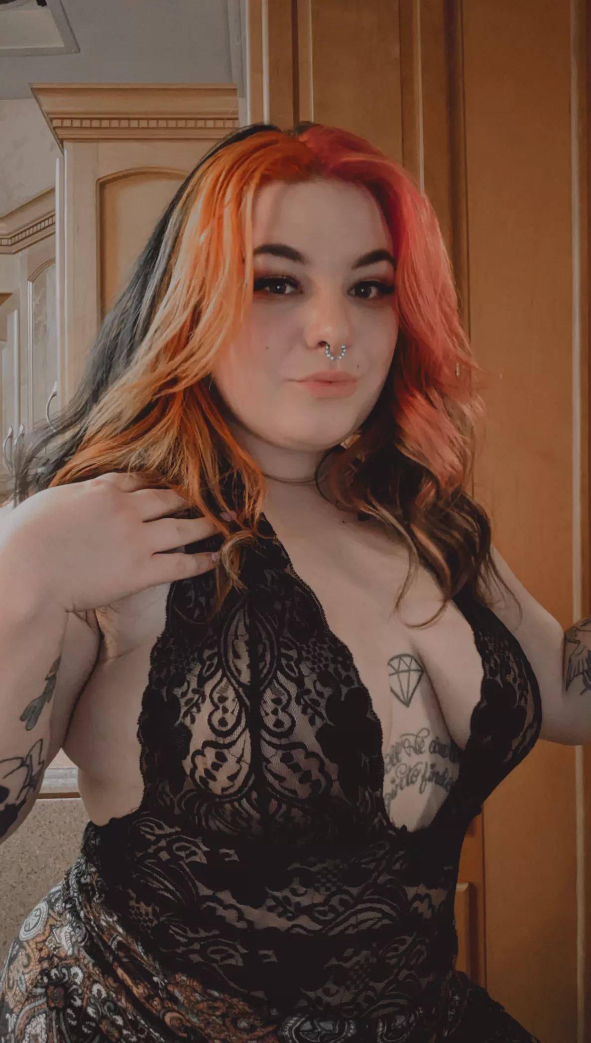 I was told I belonged to this sub, so let's hope I fit in 🖤