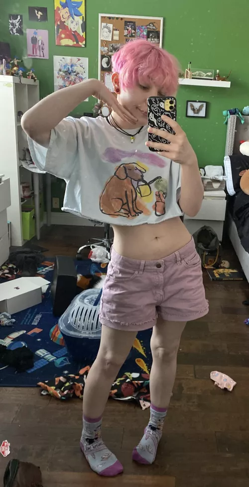 i will now only wear crop tops you can’t stop me !!! tummy tuesday and Promare’s 3rd anniversary good day