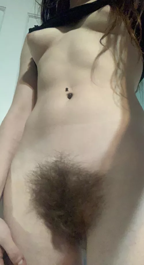 I wish I knew guys in real life who were down to destroy these hairy holes 🥺🥺😭