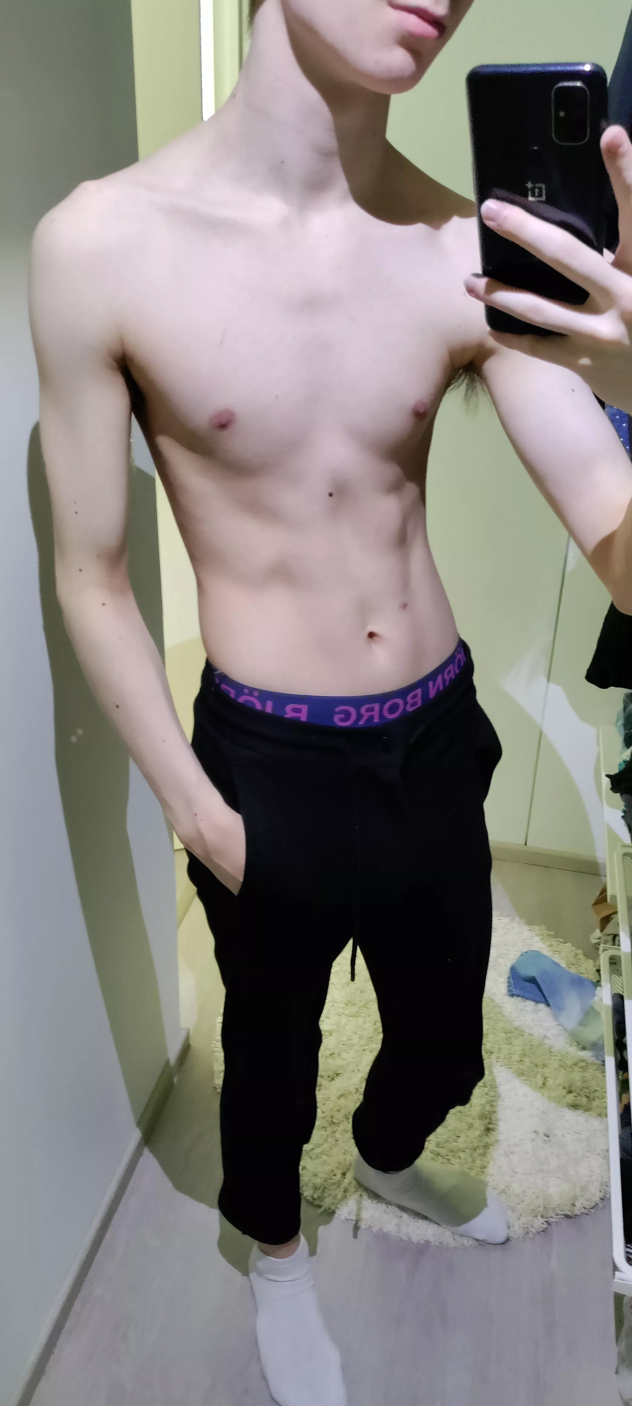 I would be a perfect boyfriend for you😇😜