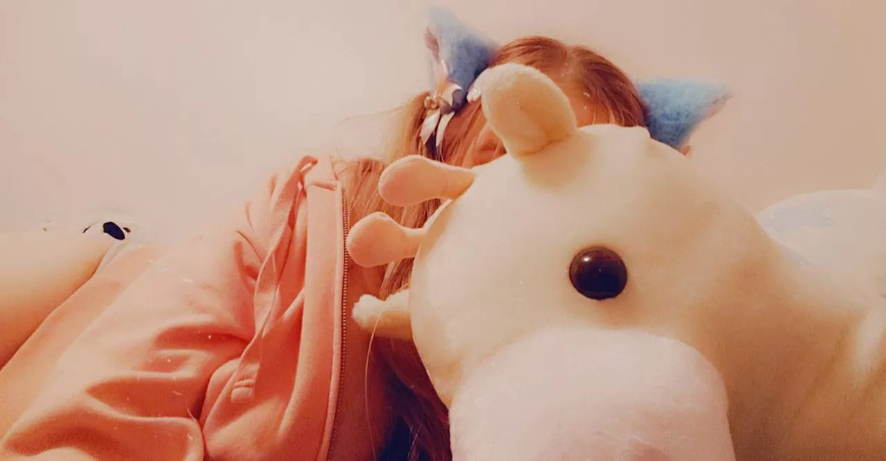 I wuv my cat earsss🥰👉👈