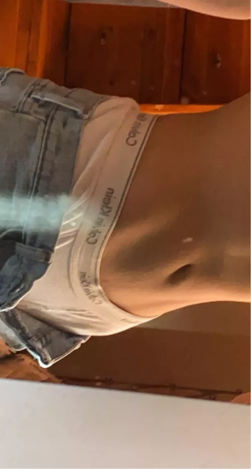 I’d be the best bf ngl ;)