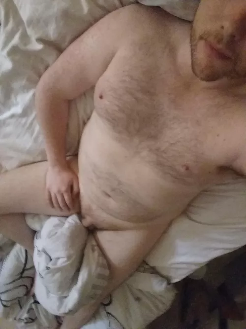 if you don't like foreplay first and cuddles after then I'm probably not the right person for you... (35, Irish, tall, 260lbs)