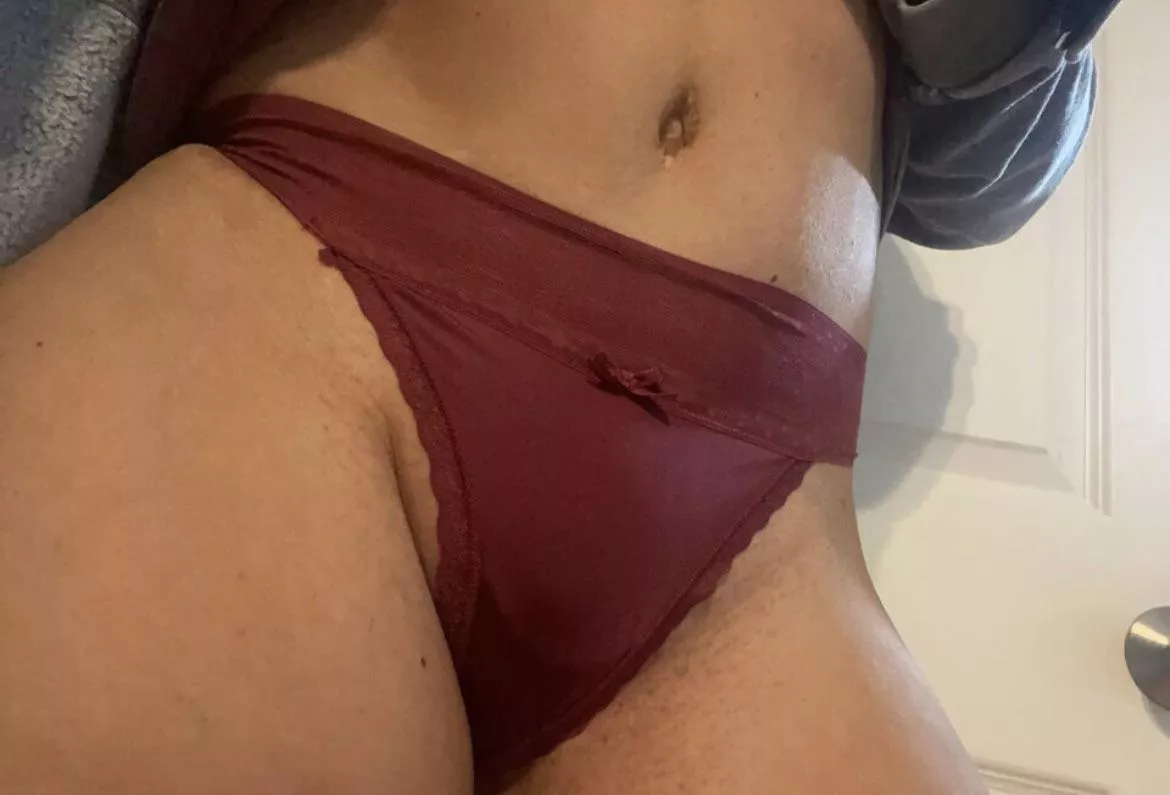 If you have fantasies about a hot sexy milf than come see me 💋💋