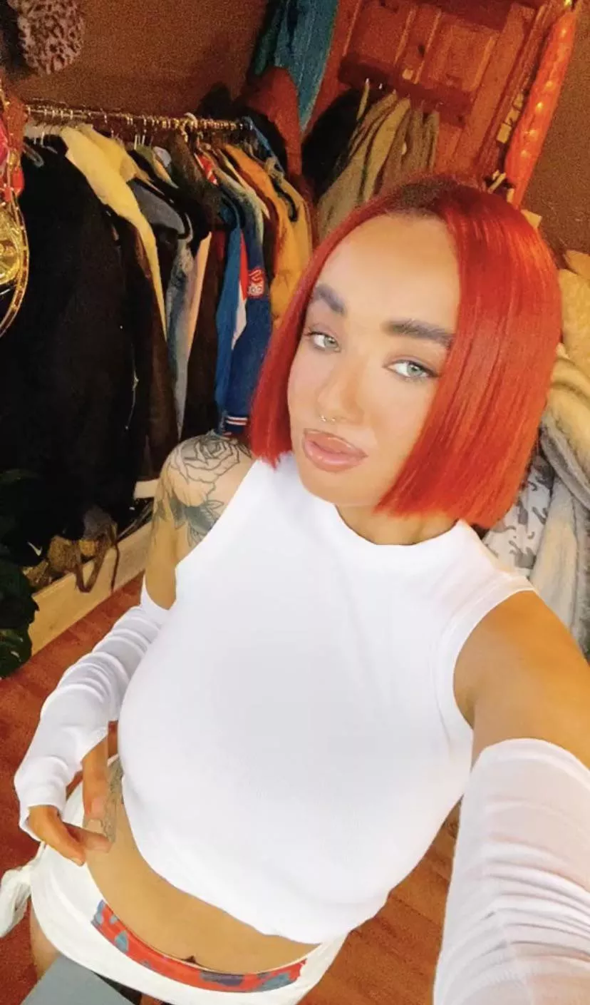 If you like my slutty confession I’ll dm a nude