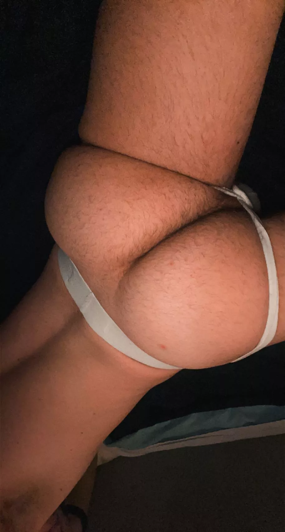if you prefer a hairy butt, i’ve got that too 😈
