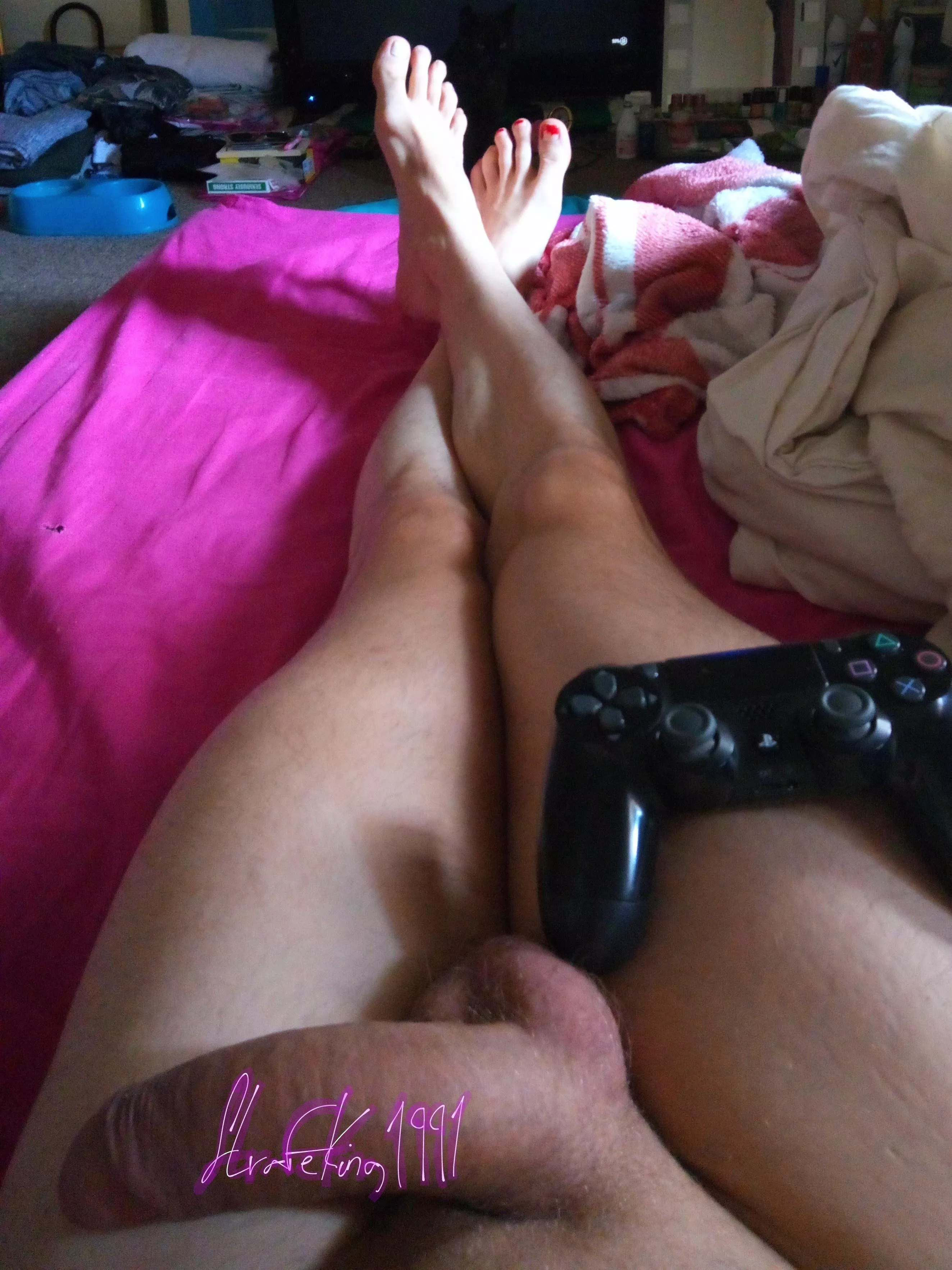 If you want to see her hard please make a request 😚💋💋