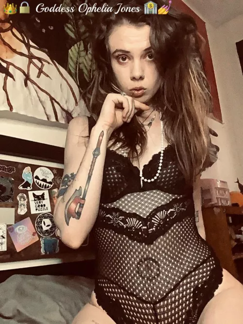 If you’re wondering Whether I’d enchant you… darling, I already did. ✨👑🌙