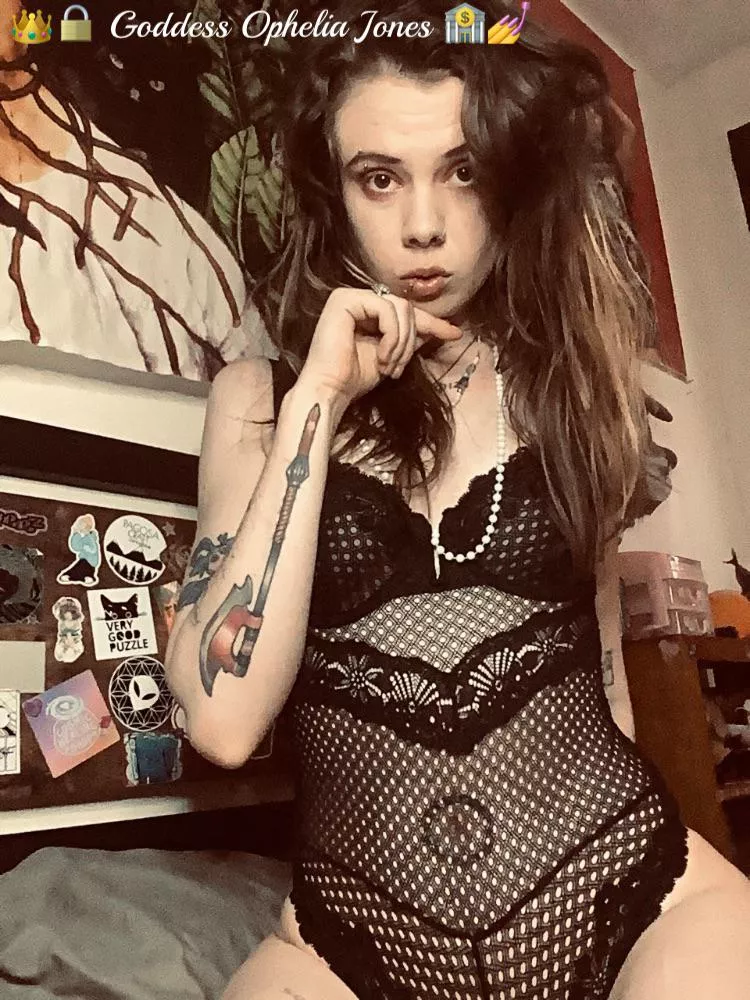 If you’re wondering Whether I’d enchant you… darling, I already did. ✨👑🌙